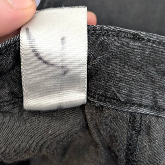 2 Pairs of Old Navy Black Rockstar Super Skinny Jeans (size 4) - Picture 14 of 14